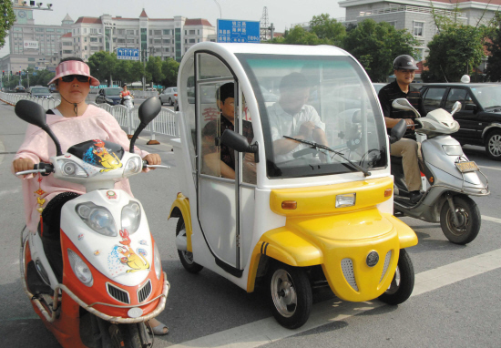 声音：敢问各类电动车路在何方？