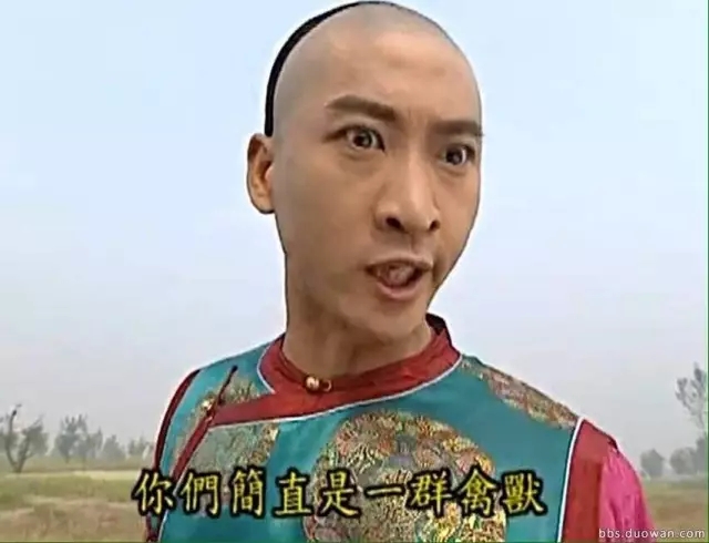 执法人员配铁棍见电动车就上！我就问你出人命怎么办！