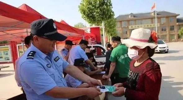 路权全面放开？低速电动车管理迎来大转折！山东菏泽首发上路通行证！