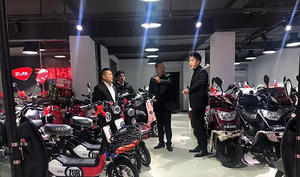 贯彻落实2019百万目标，董事长王陆华开年即走访市场！