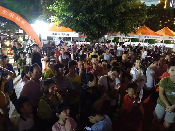 销量占领市场制高点，雅迪再掀热销风暴！