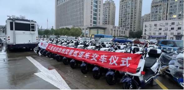 “豹品”实力，交警点赞！五星钻豹500辆交警巡逻车顺利交付，助力台州交警为民执法！