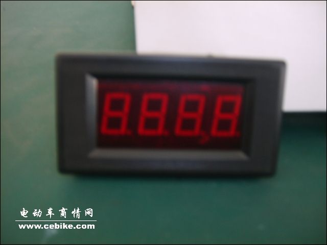LED数显电压表