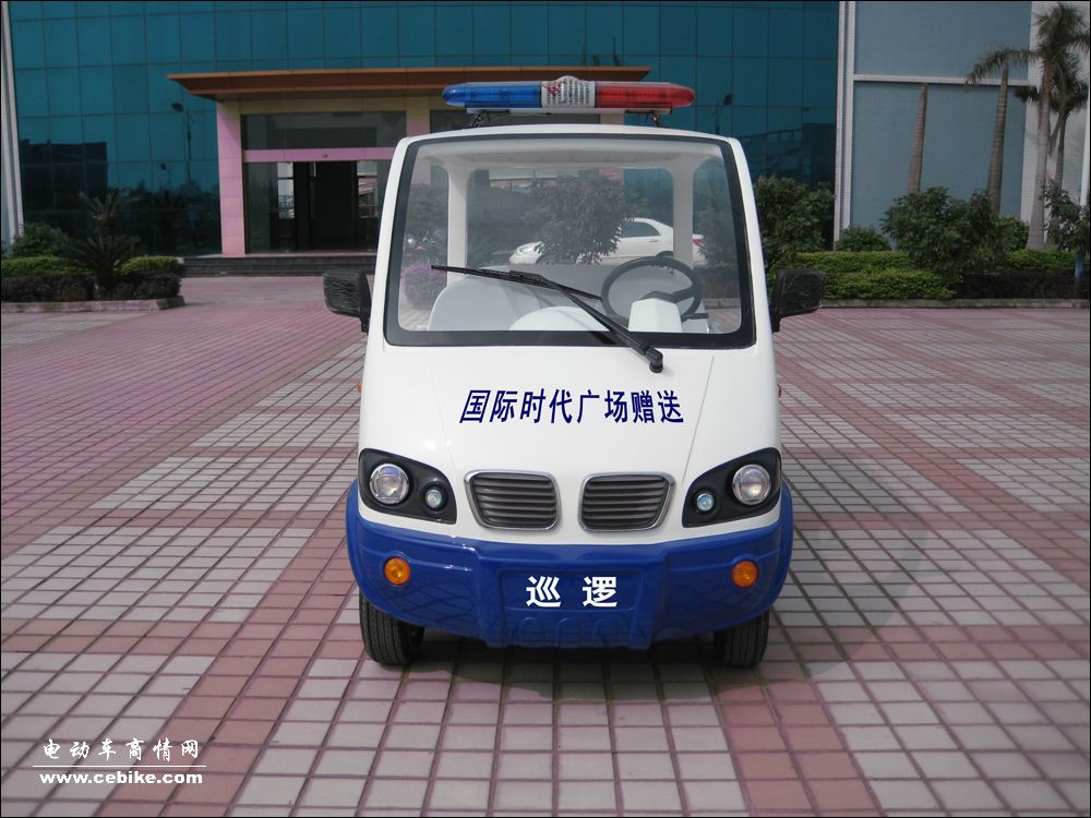 4座巡逻车