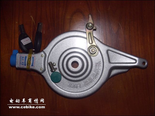 带锁随动闸