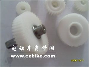 POM齿轮、塑胶齿轮、高档玩具齿轮、精密铜齿轮
