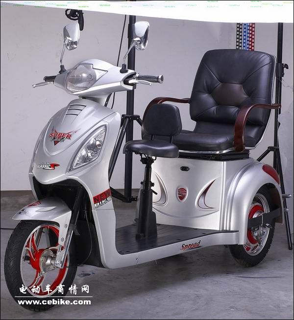 电动车塑件