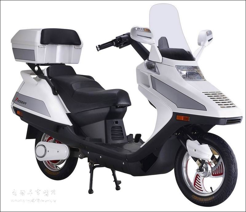 供应大环绵羊II代电动车，电动摩托车塑件