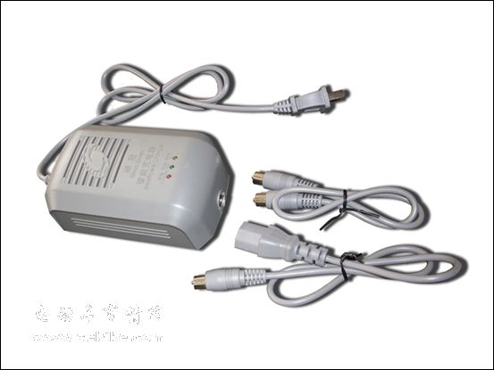 供应充电器 EC003
