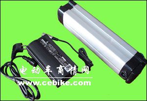 供24V8AH,9AH锰锂动力电池