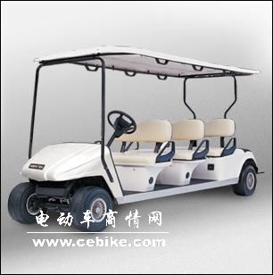 四座高尔夫球车