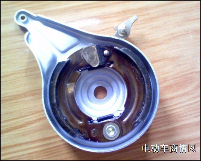 100随动闸