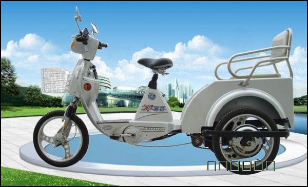 新日电动三轮车