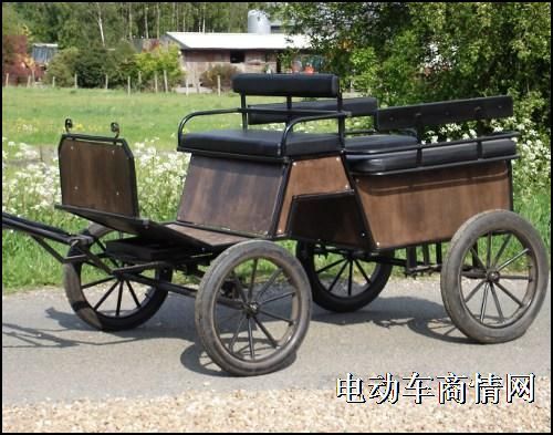 木质马车