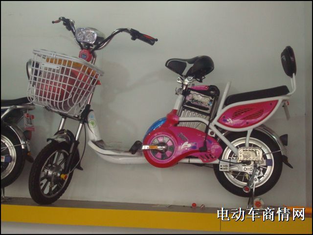 轻盈天翼