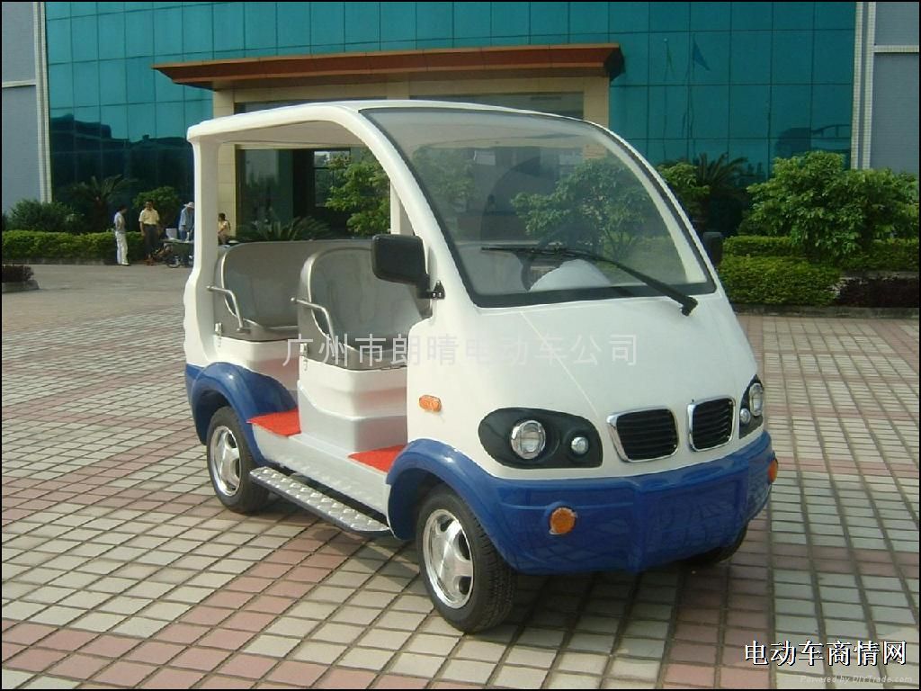 4座巡逻车