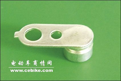 焊接后的端子