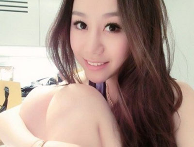 孙悦新女友私房照曝光